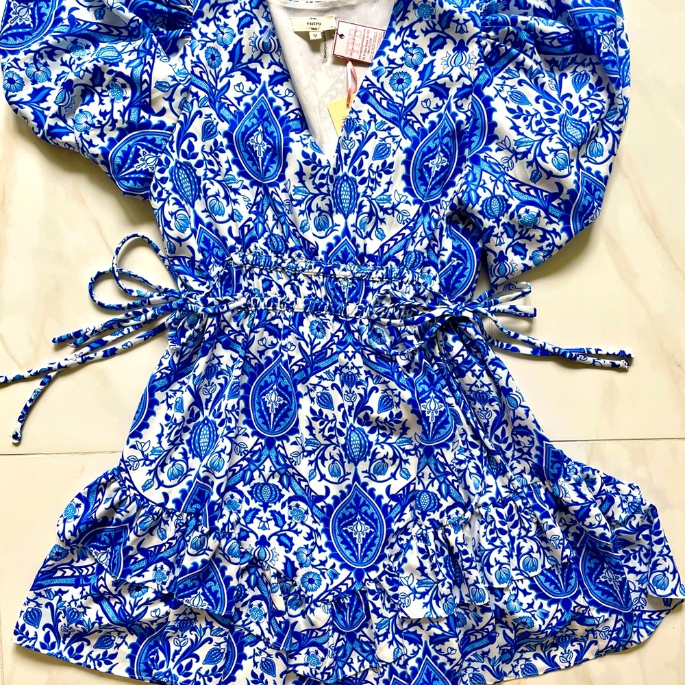 entro Blue and White Mini Dress with Floral Paisley Print